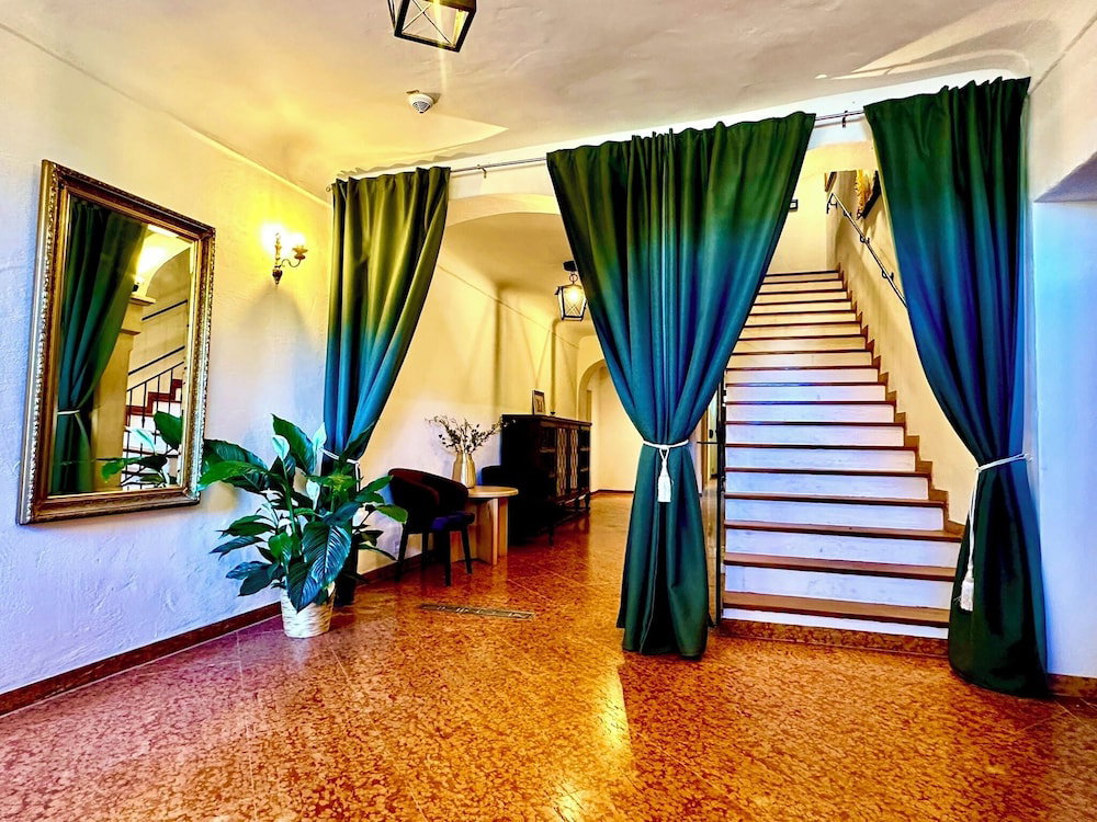 Hotel Hotel Bergen Zur Post By Rikas Hotels