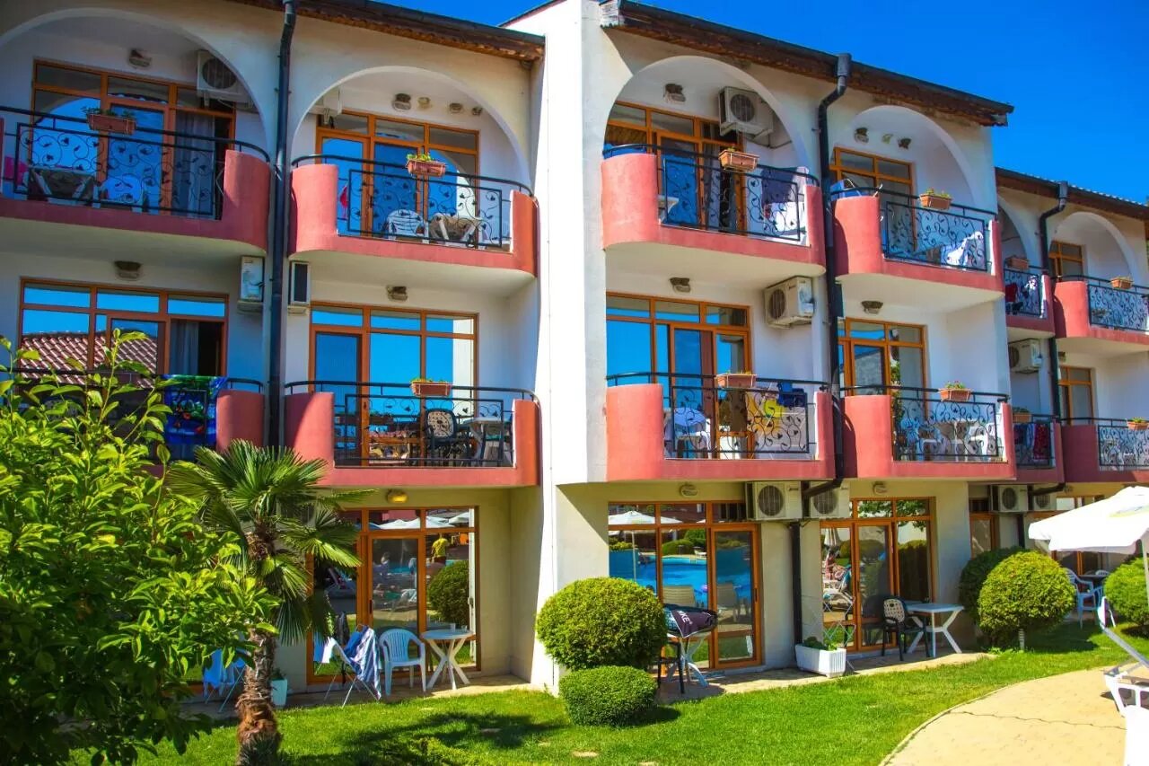 Sunrise Family Resort