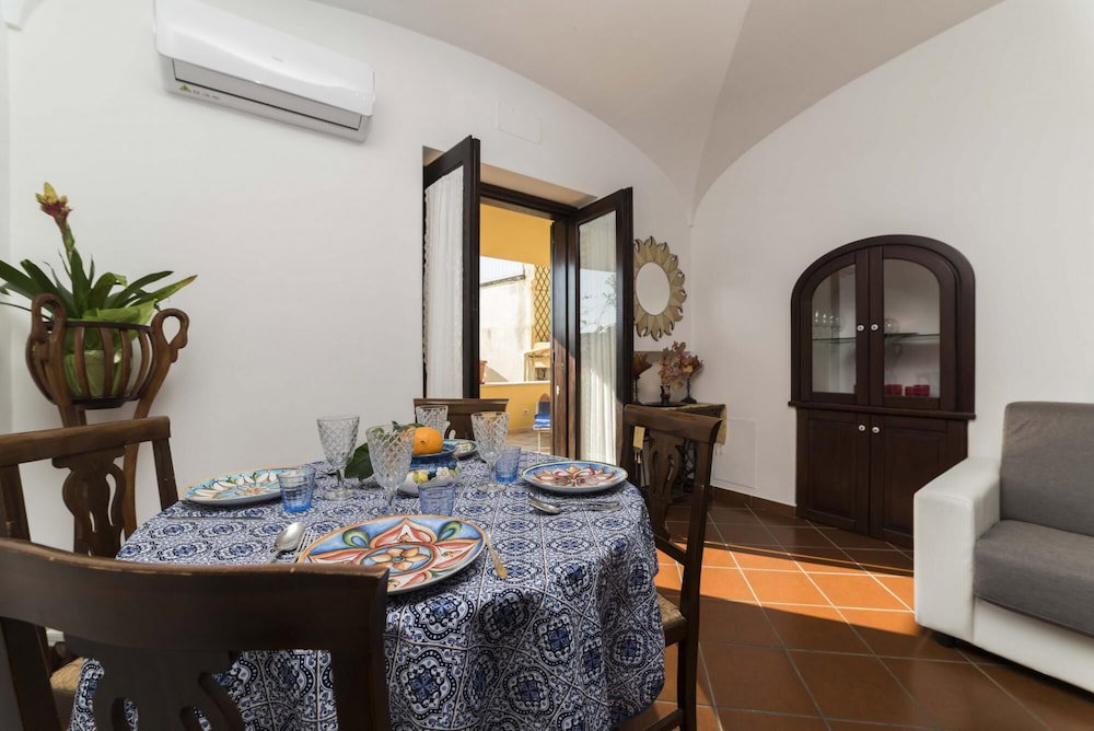 Namily House In Positano