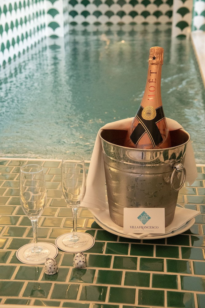Villa Francesco Luxury Suites