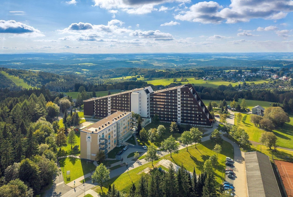 Hotel Apartment Mit Balkon Im Ferienpark In Schoneck