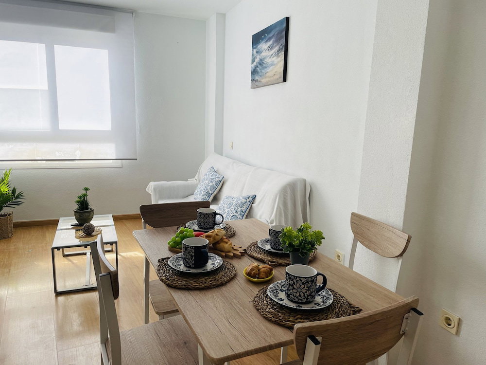 Hotel Apartamento Velero En El Ctro De Nerja