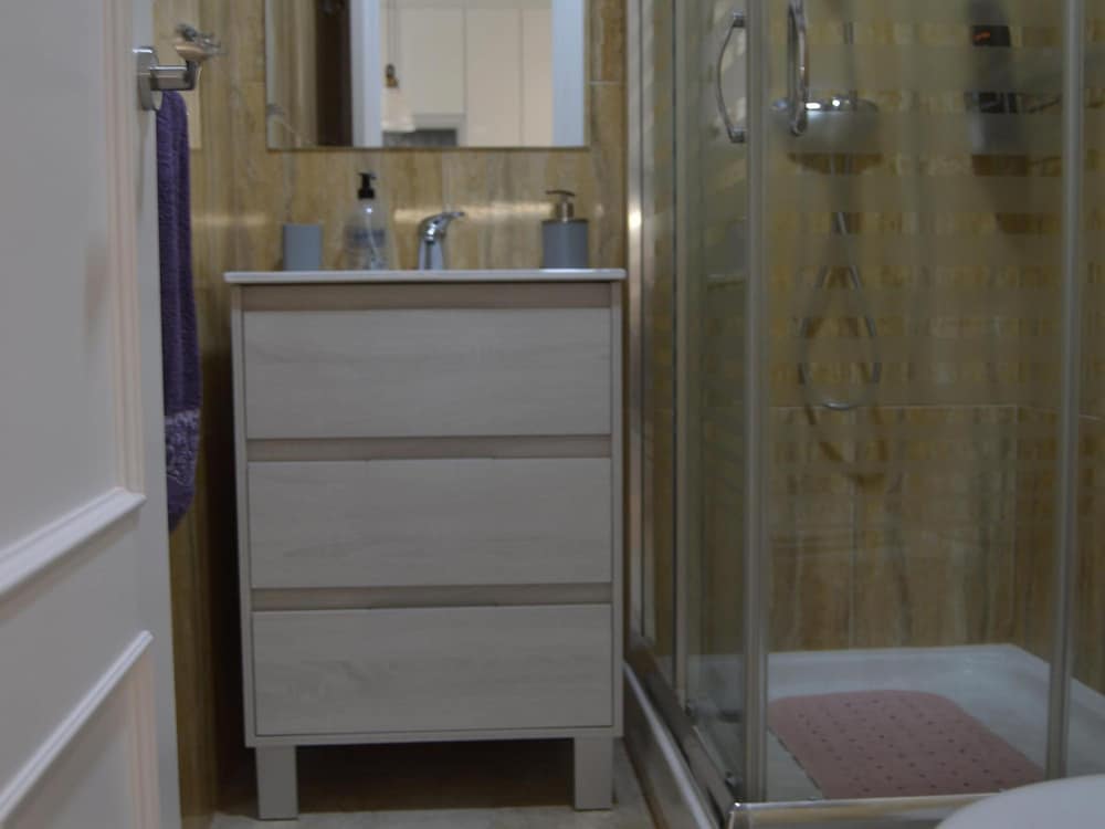 Hotel Apartamento Delf N Torrecilla