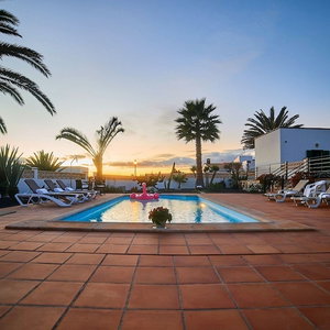 Hotel Spacious Holiday Home In La Oliva cazare Villaverde