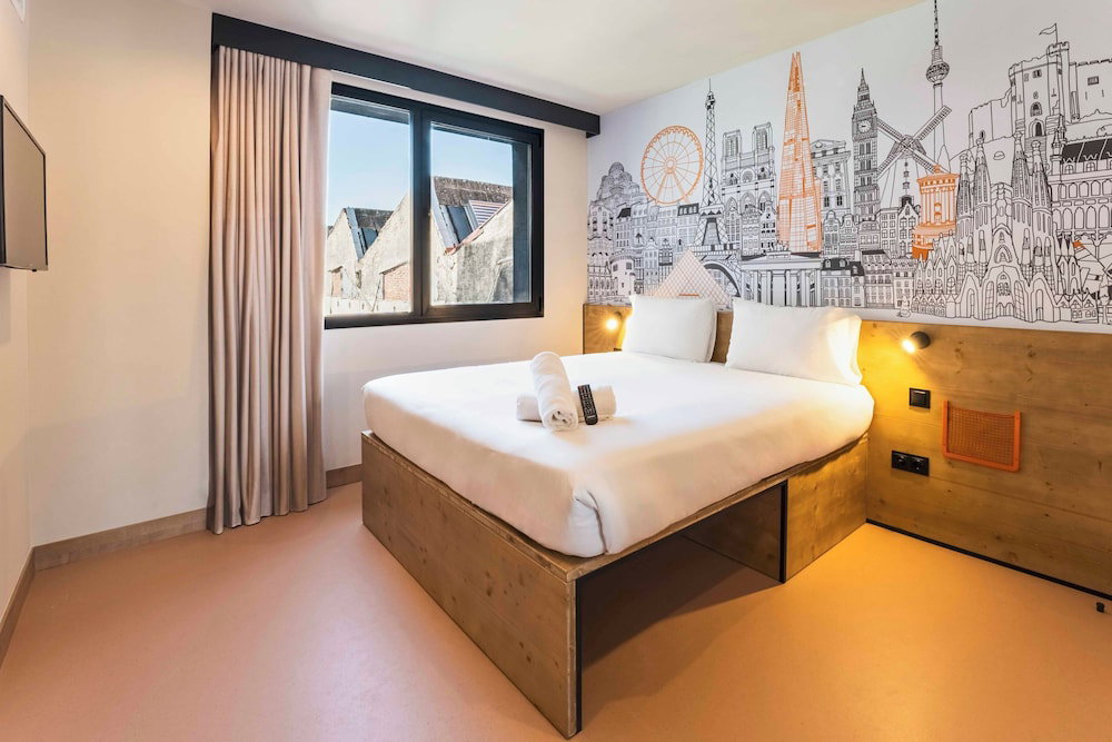 Hotel Easyhotel Madrid Alcala