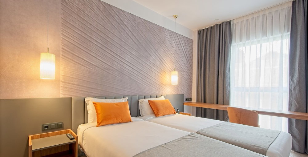 Hotel Dwo Yuste Alcalá