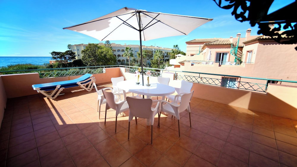 Hotel Marbella Beach Resort At Club Playa Real