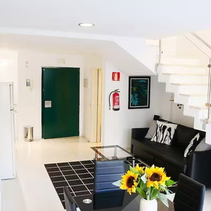Hotel Seasonal Living Oshun Madrid Norte cazare Hortaleza