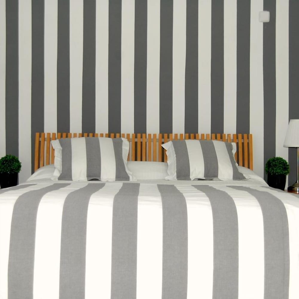 Hotel Hostal Cervantes