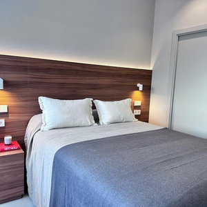 Hotel Edmond Vibes Almagro Suites cazare Chamberi