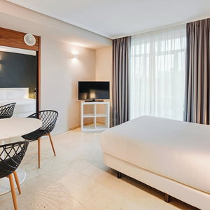 Hotel Sercotel Togumar cazare Chamartin