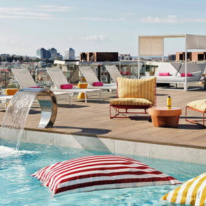 Hotel Moxy Barcelona cazare Sants-Montjuic