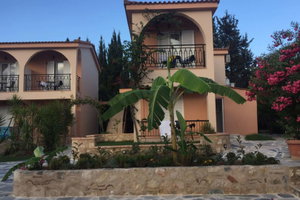 Hotel Daniel cazare Kalamakion