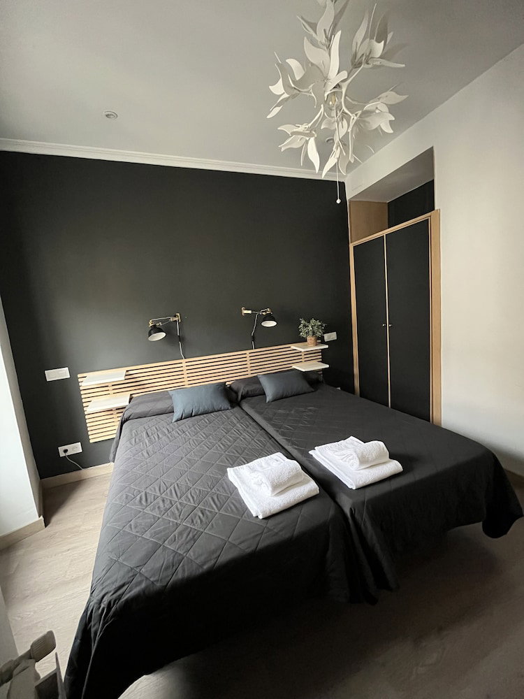 Hotel Inter Plaza Mayor - Auto Check-In