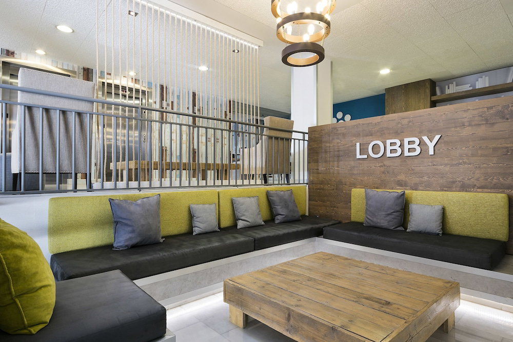 Hotel Madrid Airport Suites, Affiliated By Meliá
