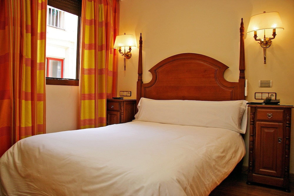Hotel Hostal Victoria I