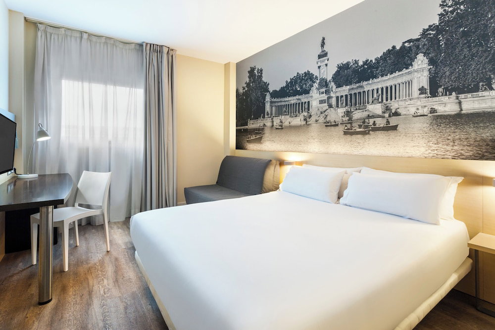 Hotel B&B Madrid Aeropuerto T1 T2 T3
