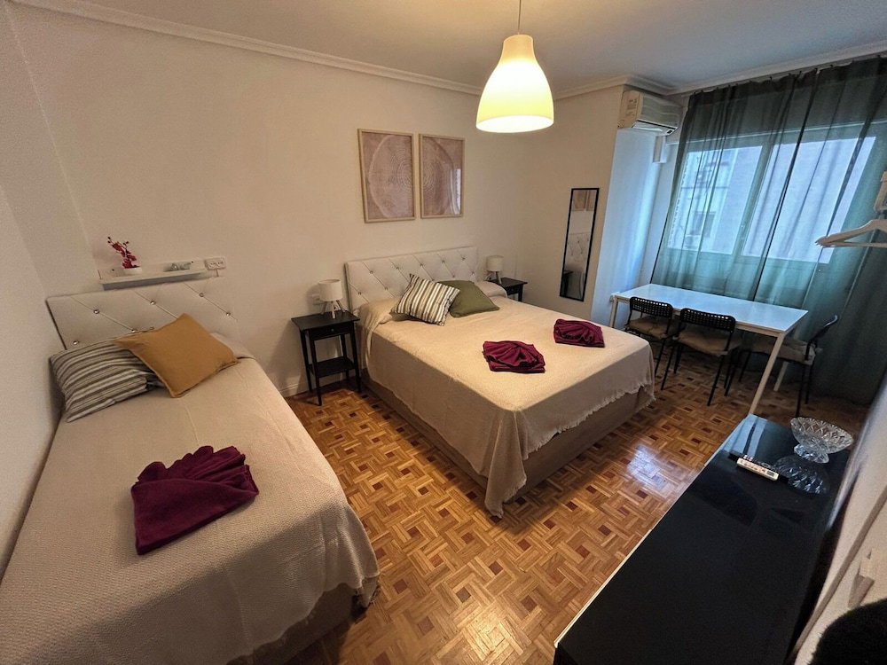Hotel Habitaciones En Ferrocarril