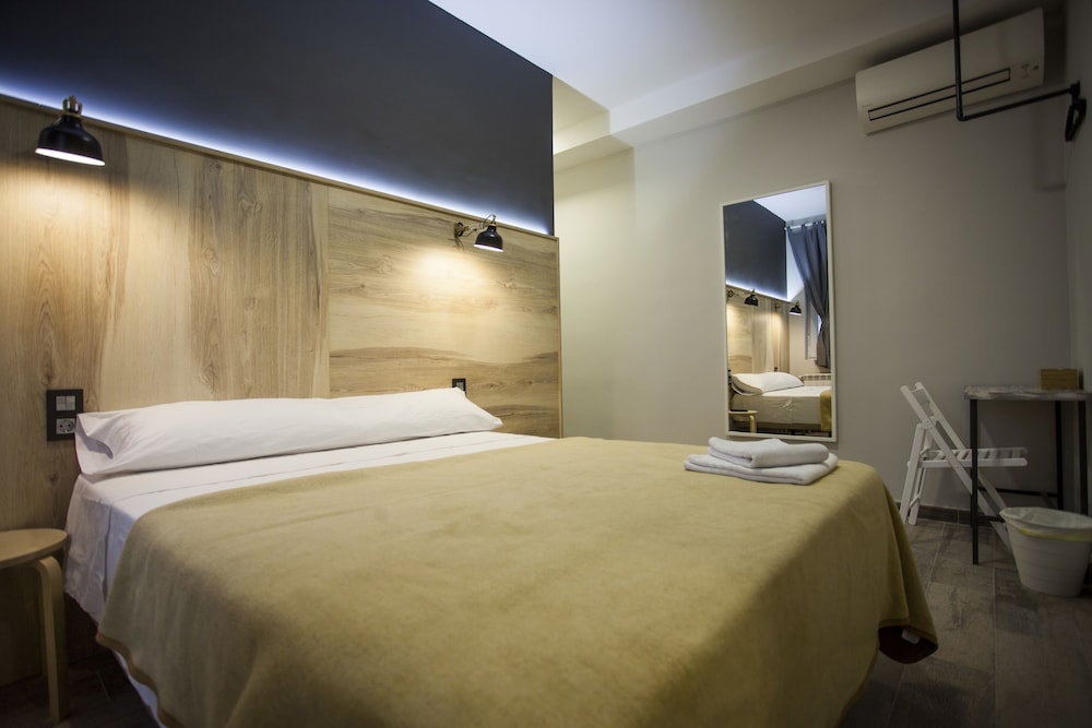 Hotel Hostal Cc Atocha