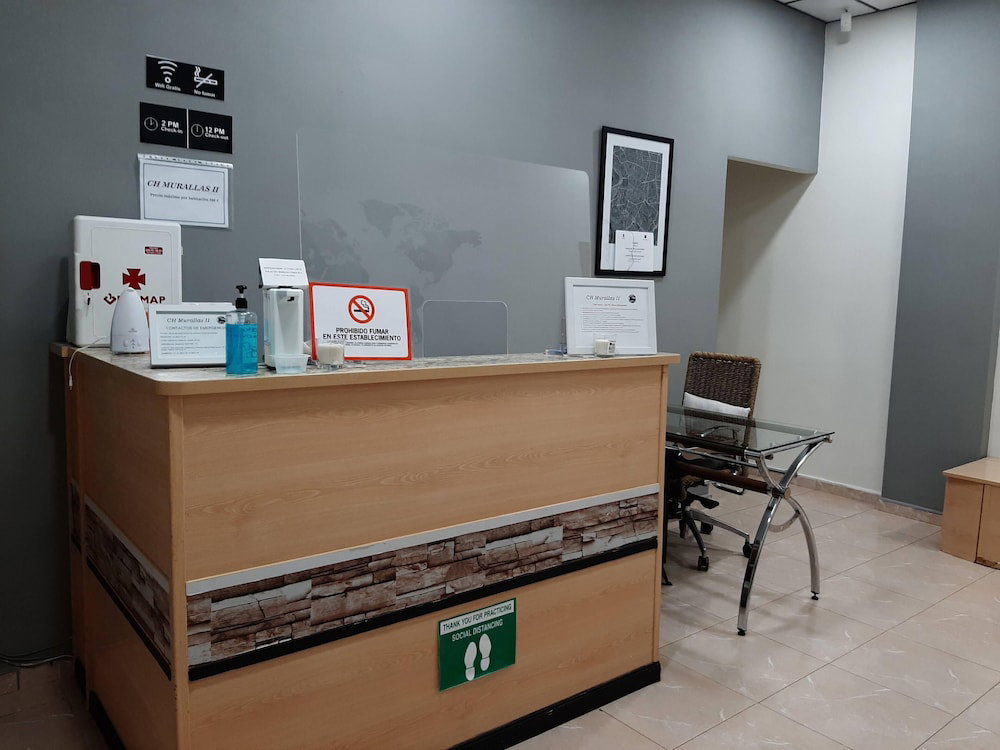 Hotel Ch Murallas Ii