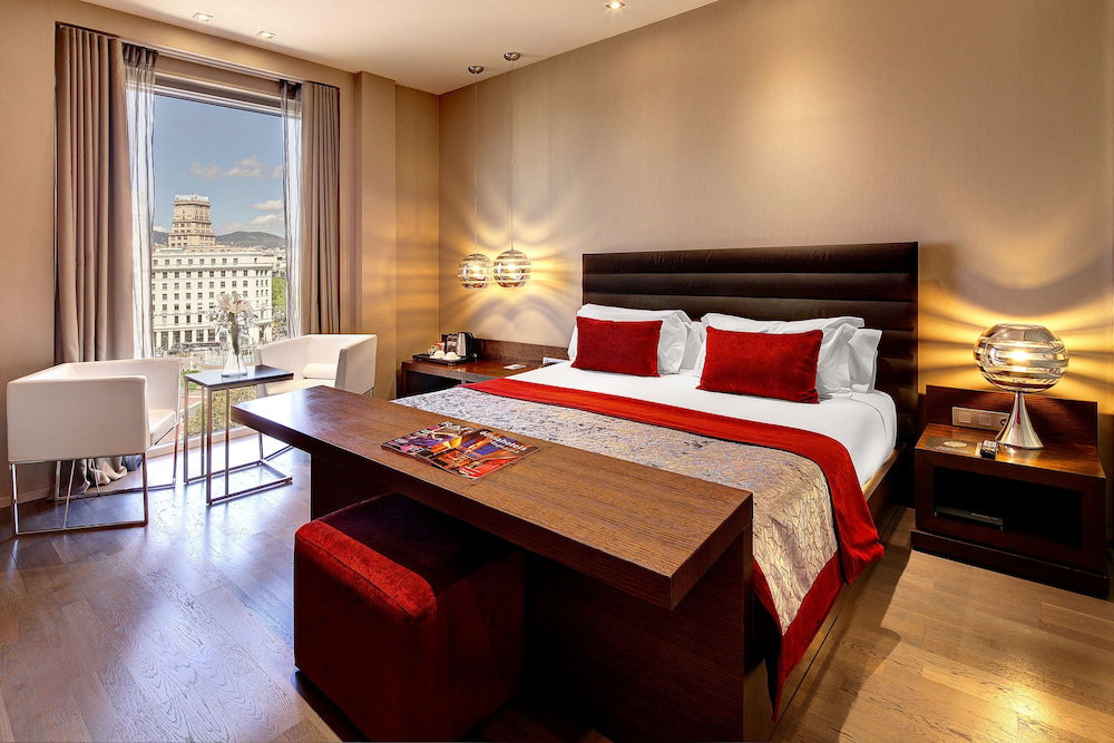 Hotel Olivia Plaza Hotel