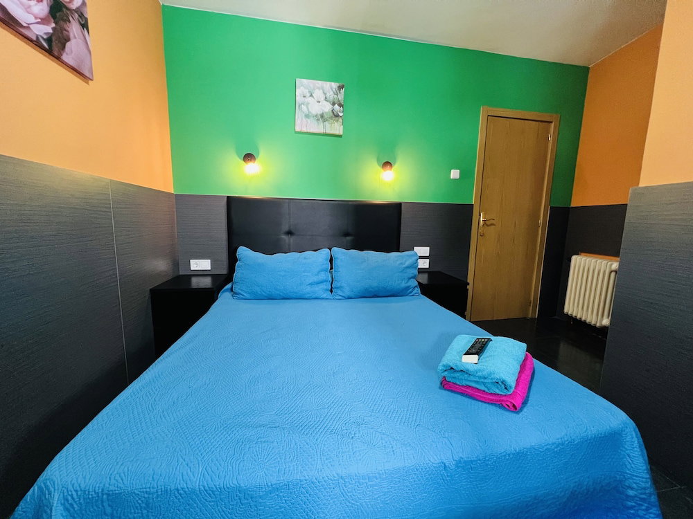Hotel Hostal Numancia
