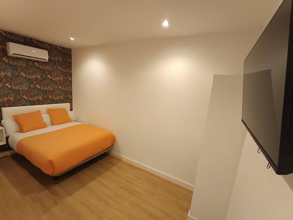 Hotel Hostal New Life Madrid