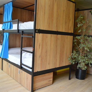 Hotel Debod Hostel cazare Moncloa-Aravaca