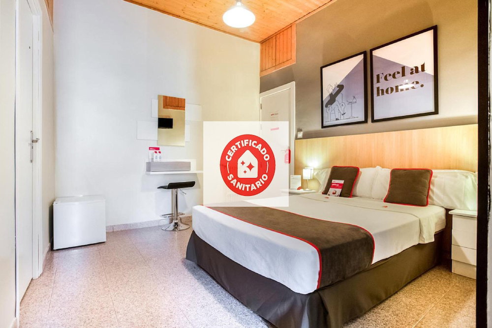 Hotel Ch Las Murallas