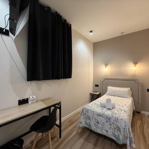 Hotel Cc Opera Suites cazare Madrid Centro