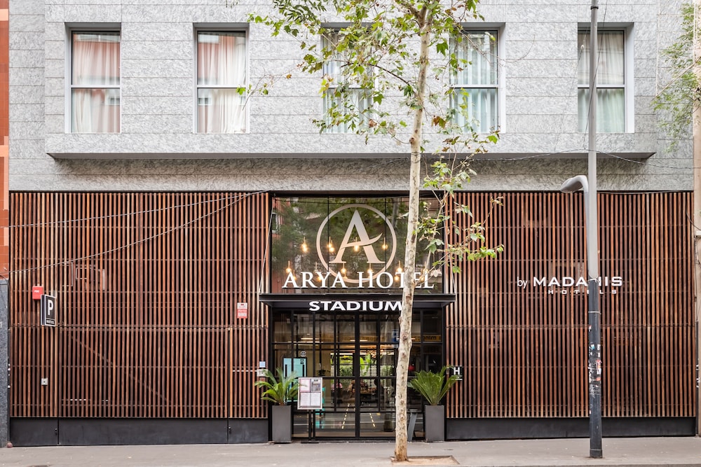 Hotel Arya Stadium Hotel