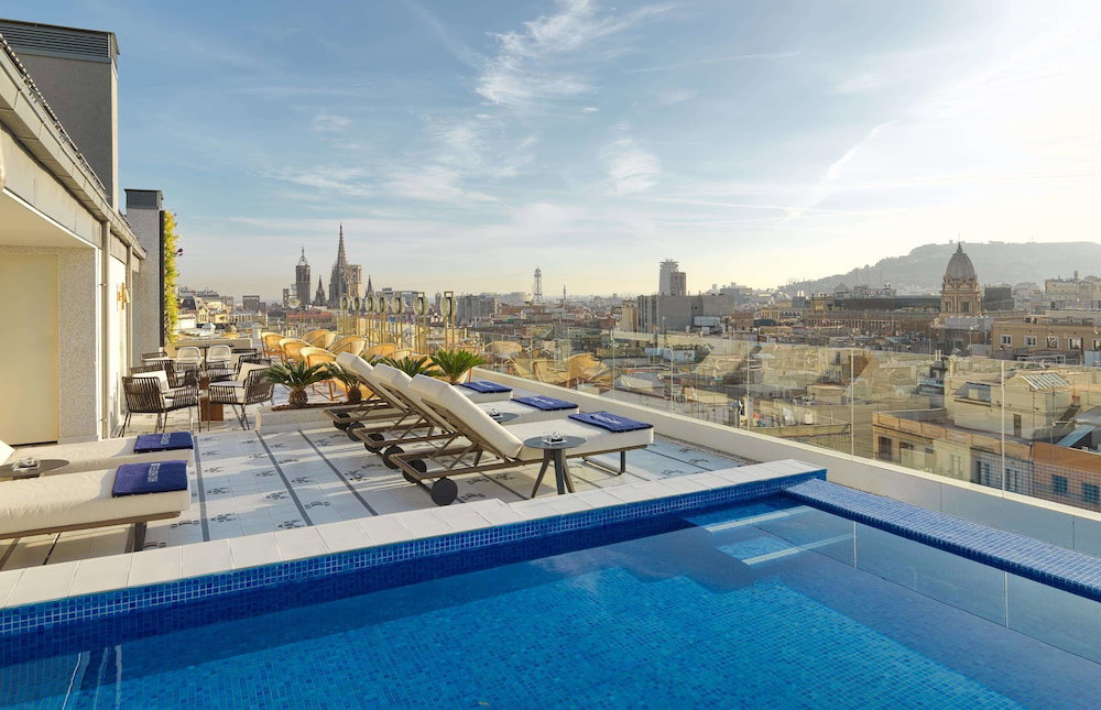 Hotel H10 Cubik