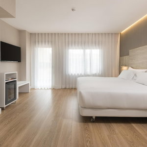 Hotel Nh Madrid Chamberí cazare Chamberi