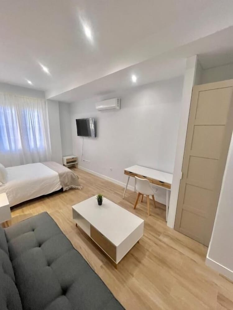 Hotel Collection Ifema Iii - Iv