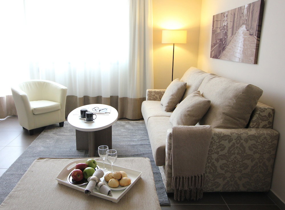 Hotel Pierre & Vacances Barcelona Sants