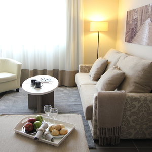 Hotel Pierre & Vacances Barcelona Sants cazare Sants-Montjuic