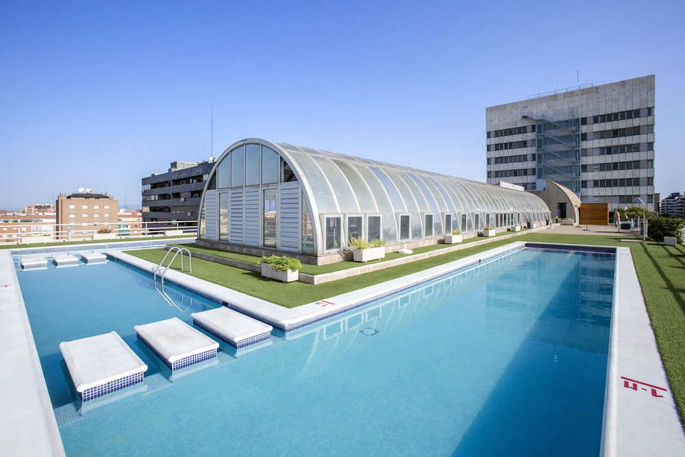 Hotel Pierre & Vacances Apartamentos Edificio Eurobuilding 2