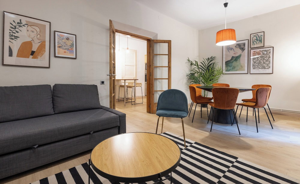 Hotel Stay U-Nique Apartment Gran Via Iv