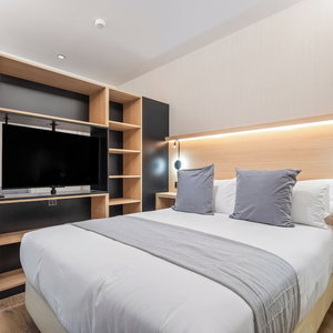 Hotel Medichë Rooms General Ricardos cazare Carabanchel