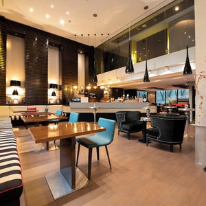Hotel Pestana Arena Barcelona cazare Sants-Montjuic