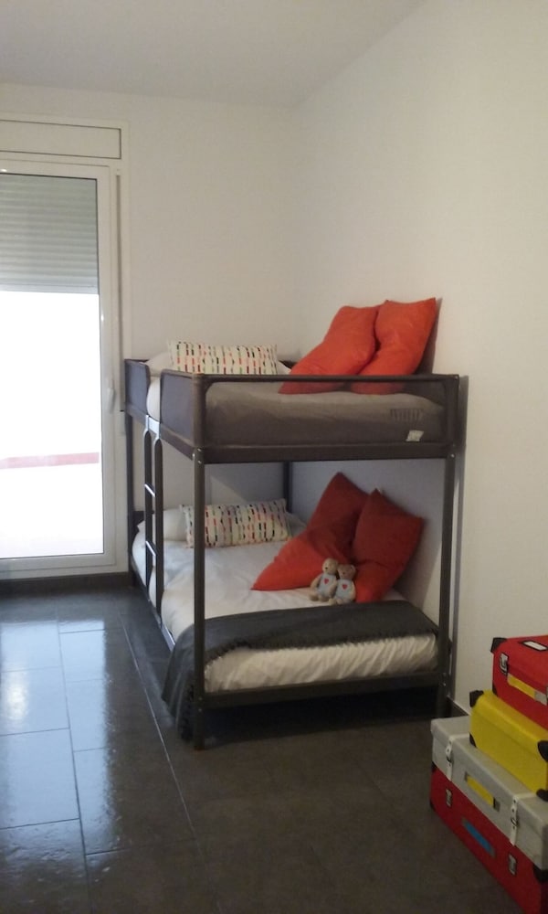 Ainb Barcelona Sants Apartments