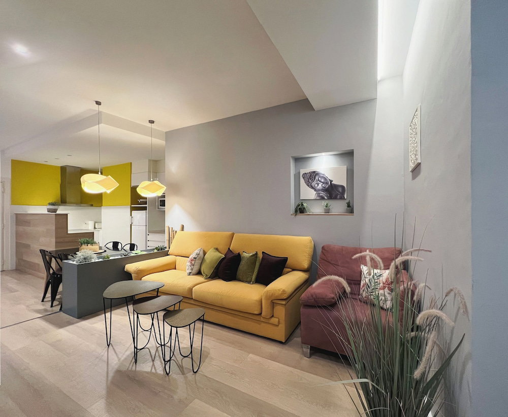 Hotel Stay U-Nique Apartments Sants