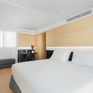 Hotel Dorma Plaza Catalunya cazare Eixample