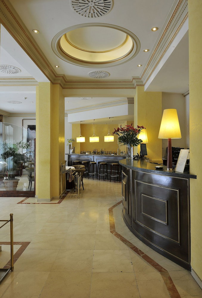 Hotel Roger De Lluria Barcelona