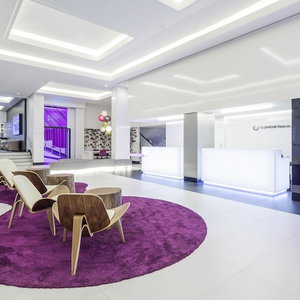 Hotel Hotel Ilunion Suites Madrid cazare Chamartin