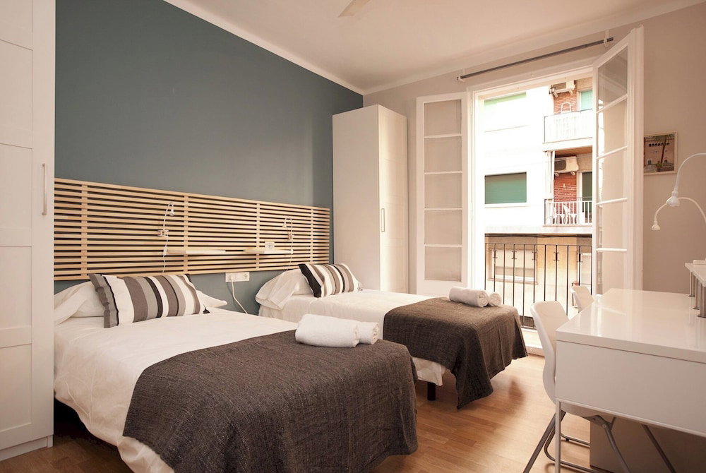 Hotel Enjoy Apartments Vp Camp Nou 2