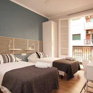 Sejur Enjoy Apartments Vp Camp Nou 2 vacanta Sants-Montjuic