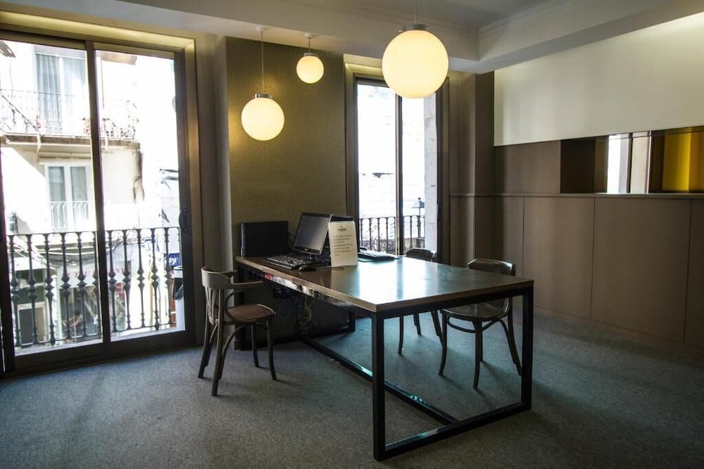 Hotel Moderno Barcelona