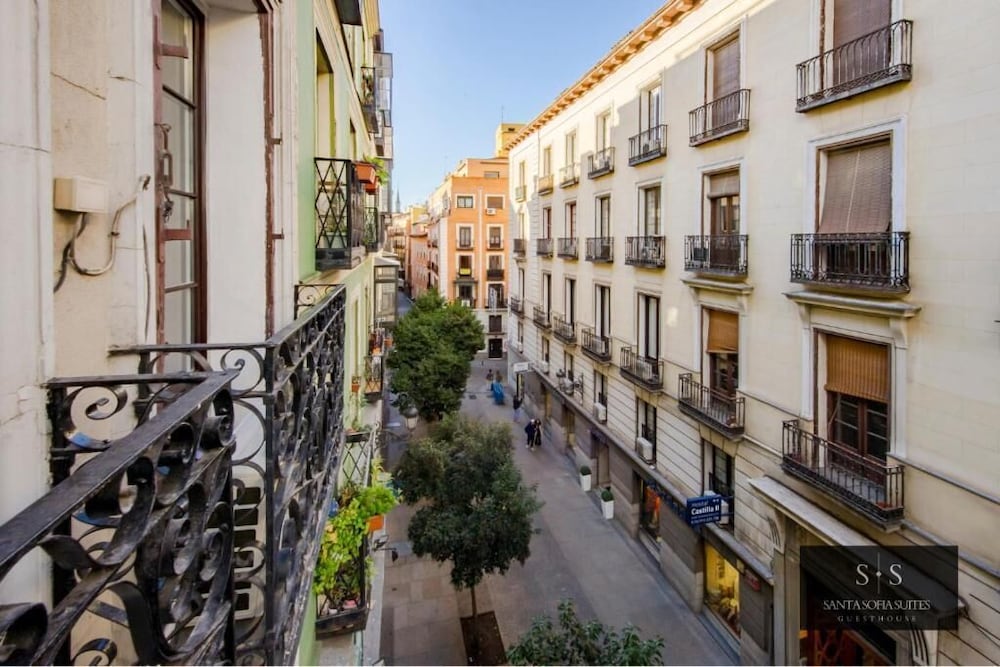 Hotel Santa Sofia Suites