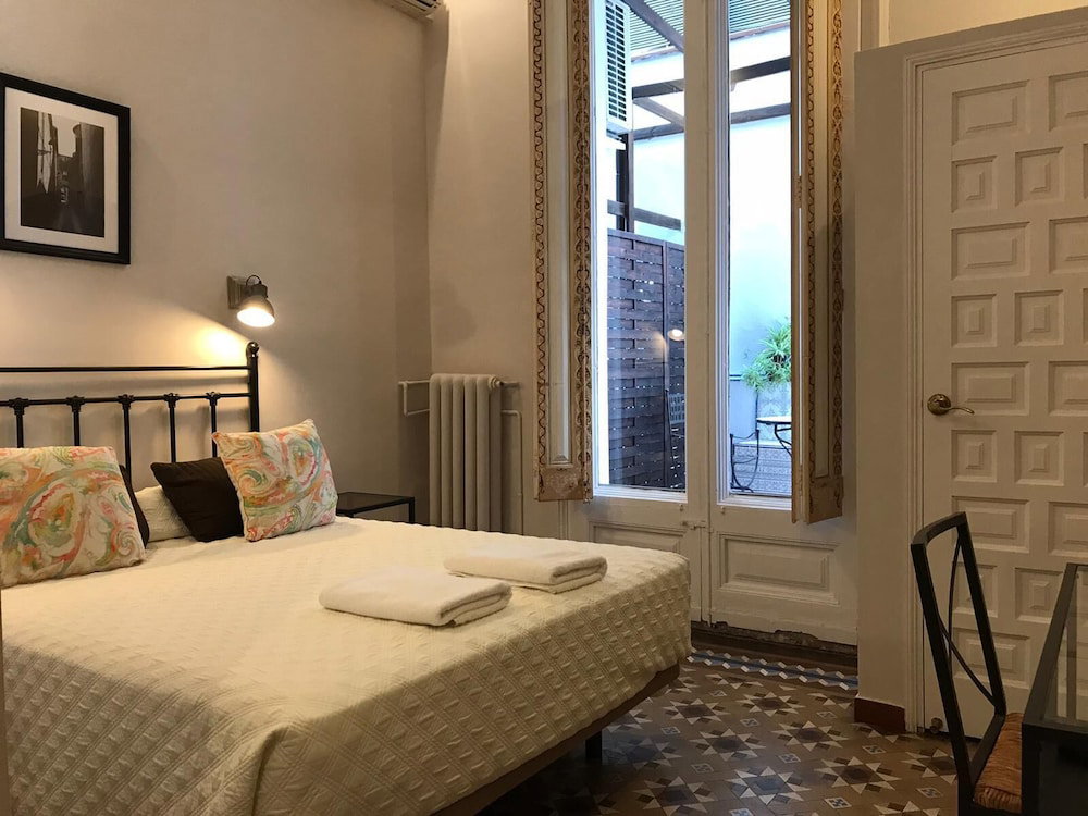 Hotel Casa Consell Bailen, Guest House